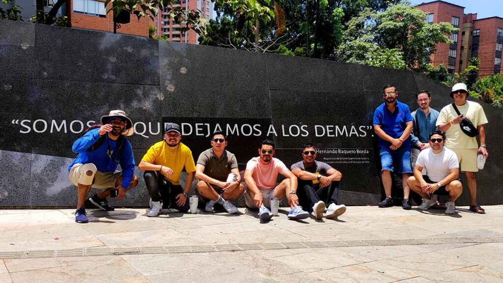 Pablo Escobar Tour in the south of Medellin - Medellin Close-up